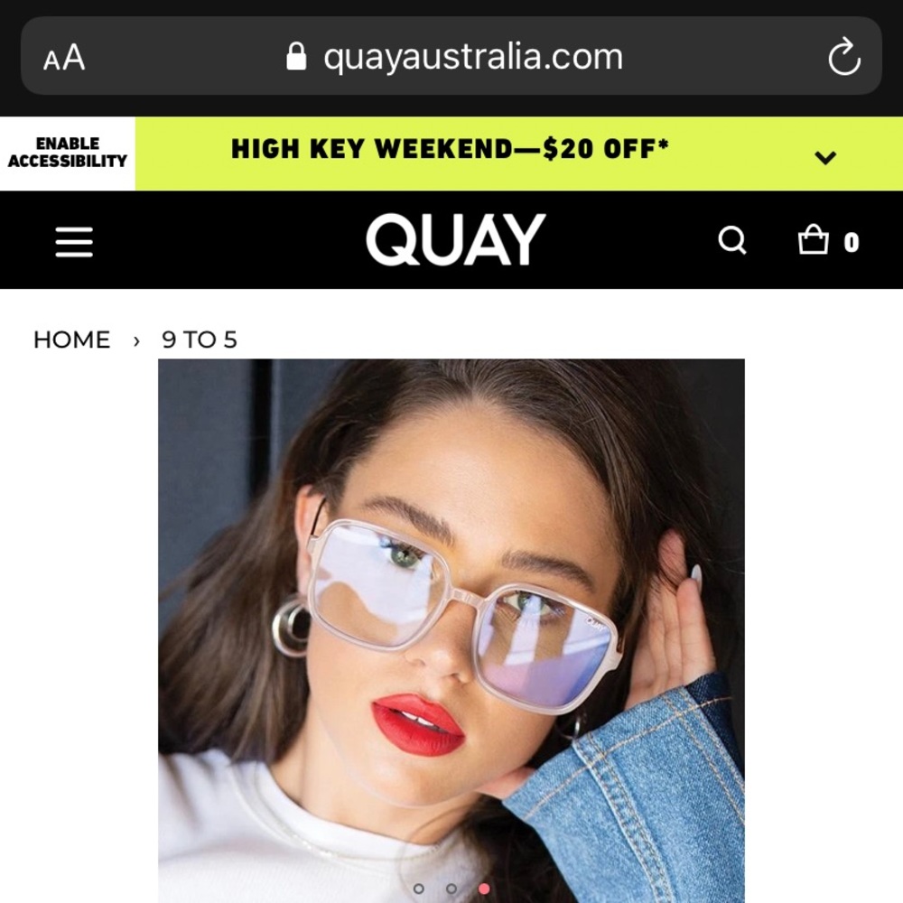 Quay Australia blue light